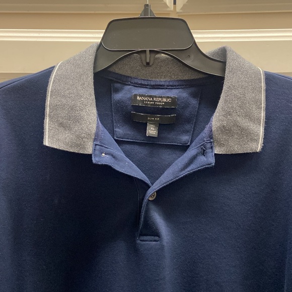 Men's navy polo shirt from Banana Republic, size XL tall. In great condition. - Picture 3 of 6